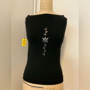 Off the shoulders sleeve less top